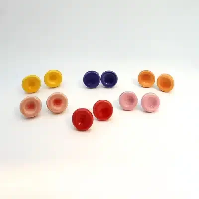 small ceramics earrings round shape